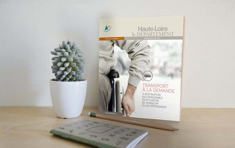 Création de la brochure "Transports à la demande" pour le Département de la Haute-Loire